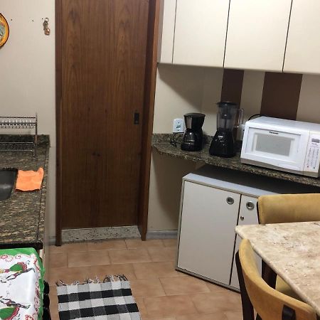 Apartamento Em Frente A Praia カボ・フリオ エクステリア 写真
